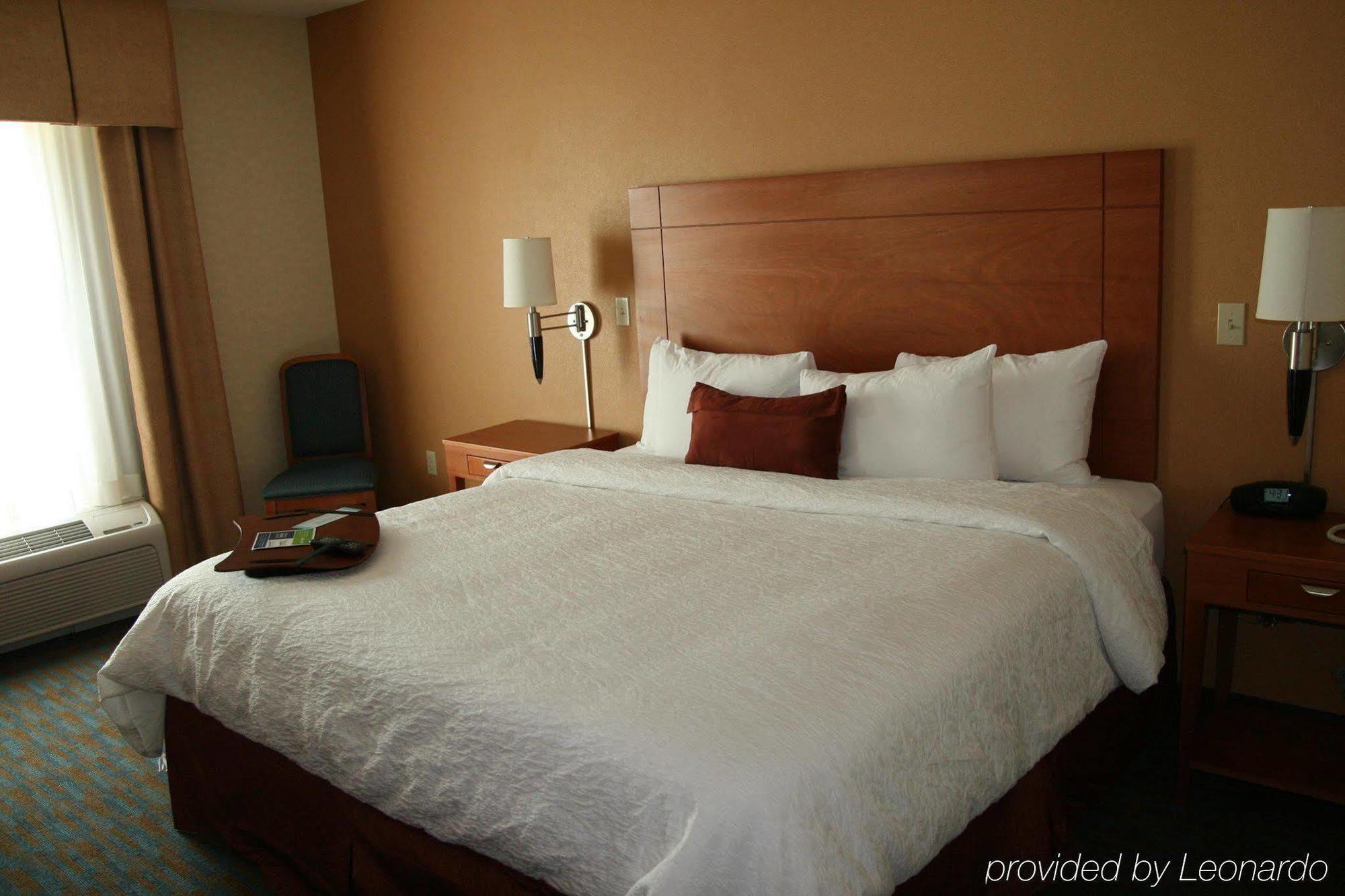 Hampton By Hilton Queretaro Tecnologico Hotell Rum bild