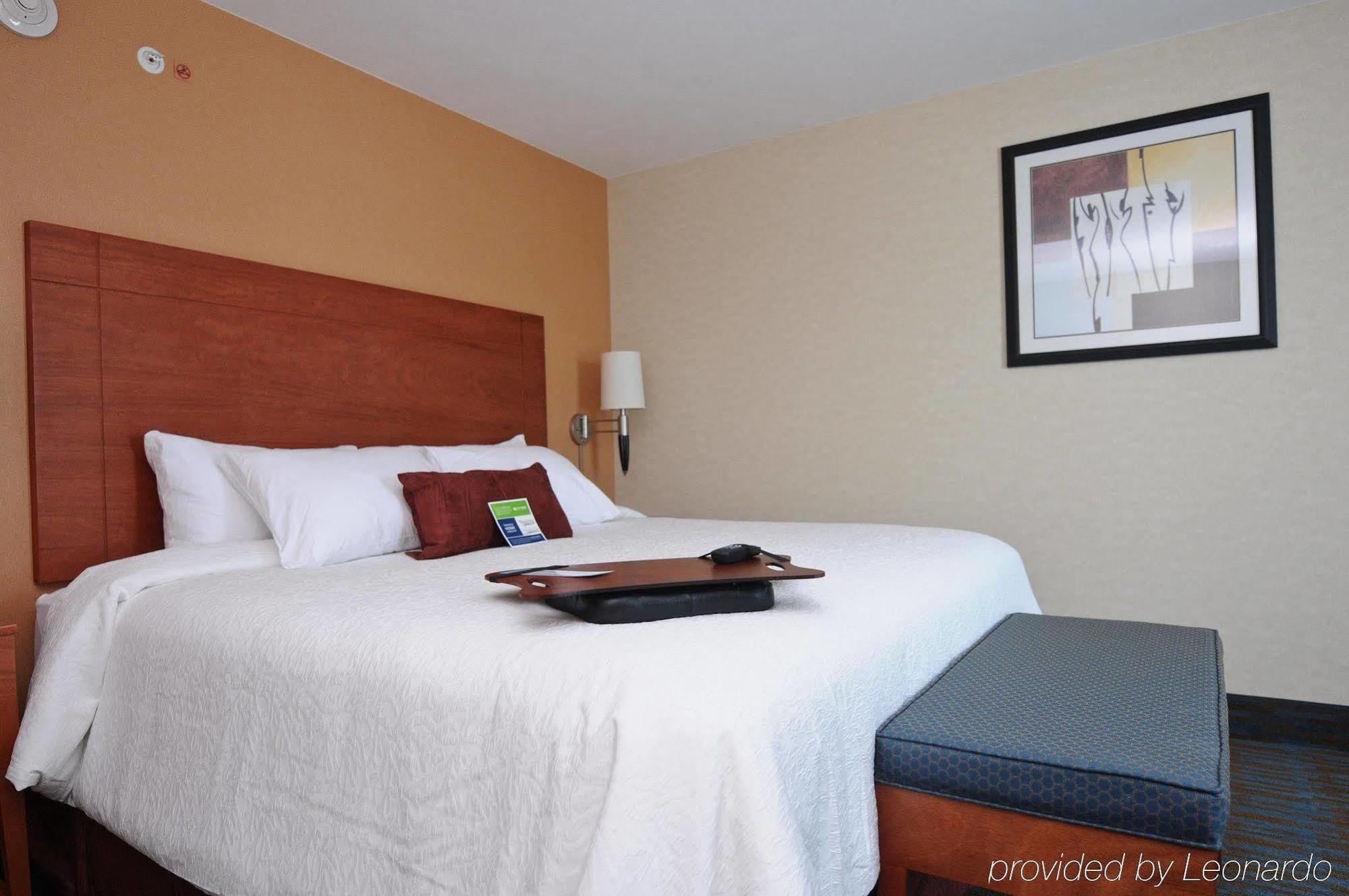 Hampton By Hilton Queretaro Tecnologico Hotell Rum bild